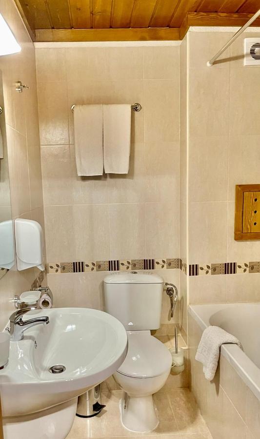 Pirin Golf Private Apartments & Studios 拉兹洛格 外观 照片