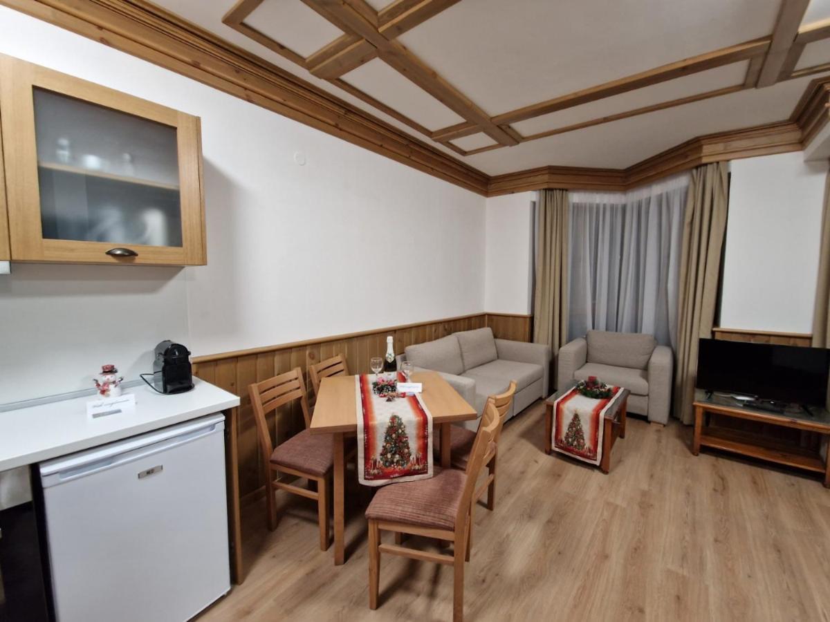 Pirin Golf Private Apartments & Studios 拉兹洛格 外观 照片
